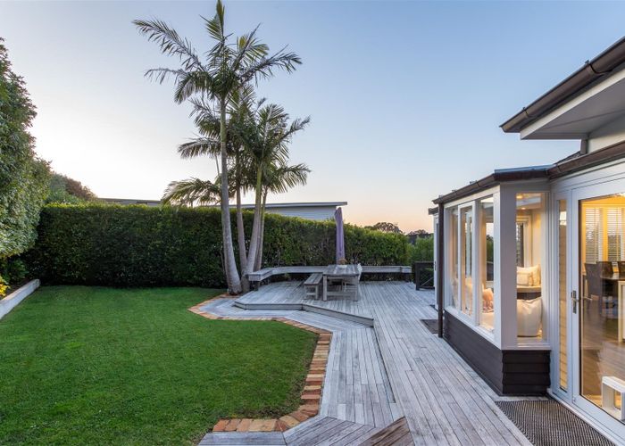  at 6 Arthur Crescent, Hauraki, Auckland
