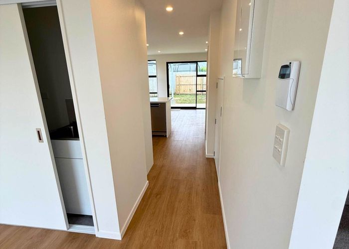  at 5 Pupahi Court, Takanini, Papakura, Auckland