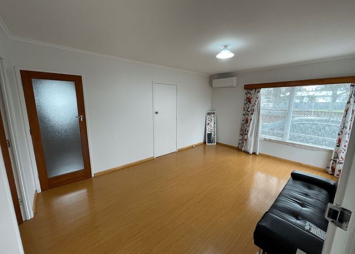  at 3A Chartwell Avenue, Glenfield, North Shore City, Auckland