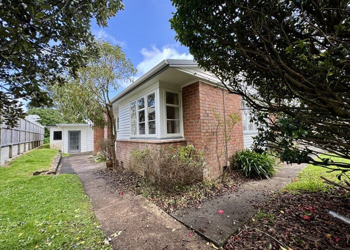  at 60 Te Kawa Road, One Tree Hill, Auckland City, Auckland