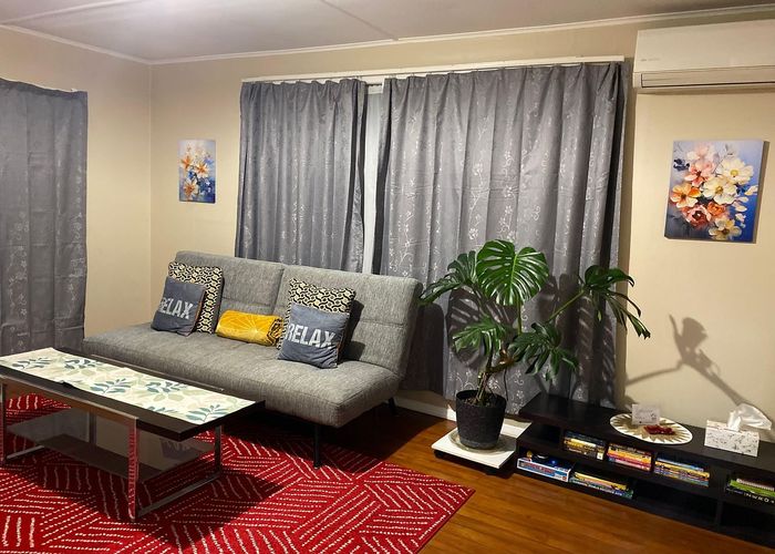  at 24 Palmer Crescent, Silverstream, Upper Hutt, Wellington