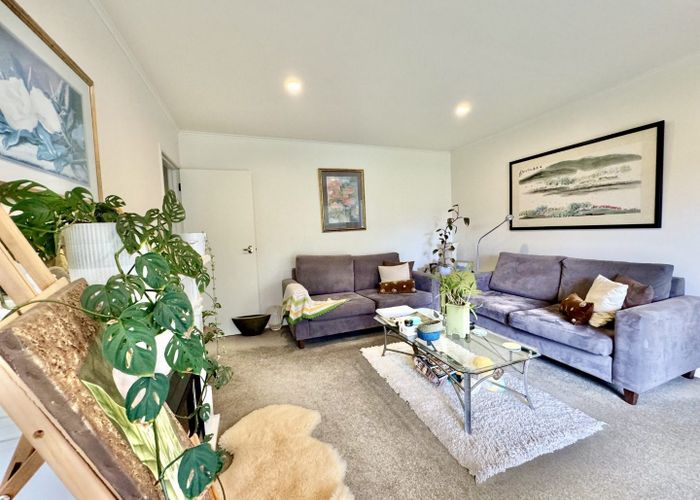  at 121 Muir Avenue, Mangere Bridge, Manukau City, Auckland