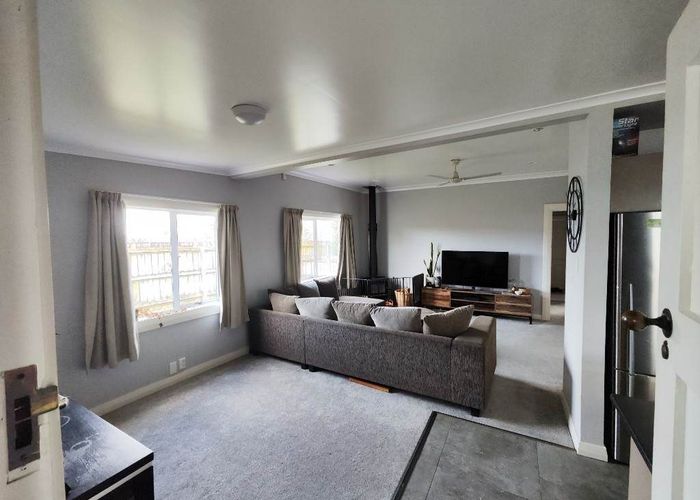  at 23 Crown Road, Paerata, Pukekohe