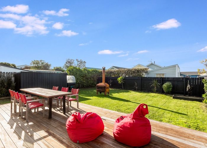  at 137 Onepu Road, Lyall Bay, Wellington, Wellington