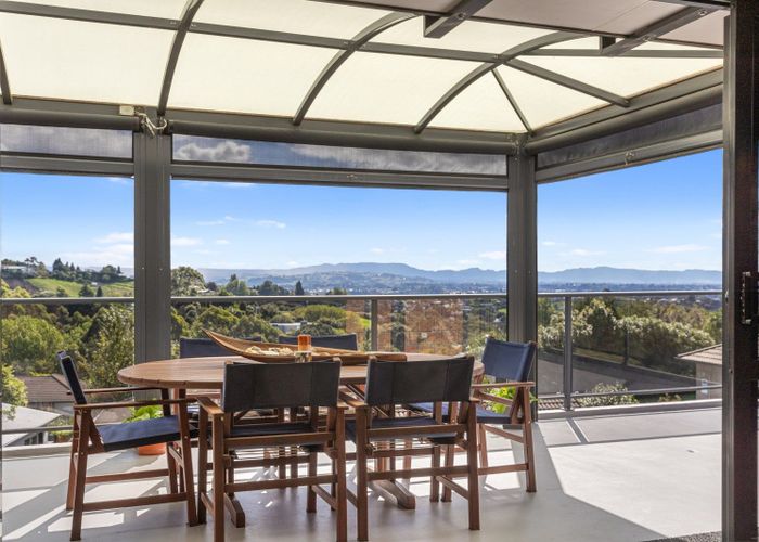  at 132 Waikite Road, Welcome Bay, Tauranga, Bay Of Plenty