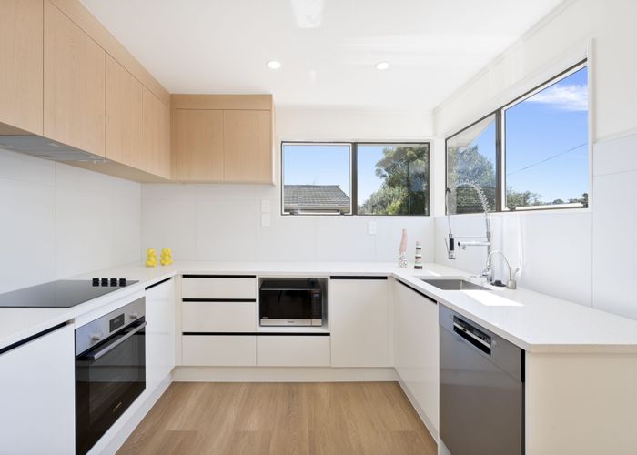  at 1/67 Abbotts Way, Remuera, Auckland