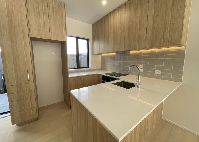  at 83/124 Taylors Road, Mount Albert, Auckland