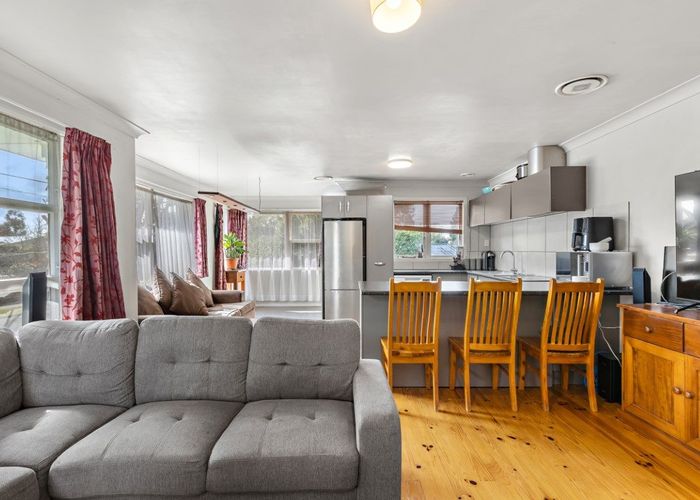  at 1 Cedar Place, Hillcrest, Hamilton, Waikato