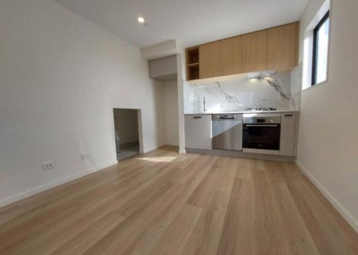  at 6/29 Roberton Road, Avondale, Auckland City, Auckland