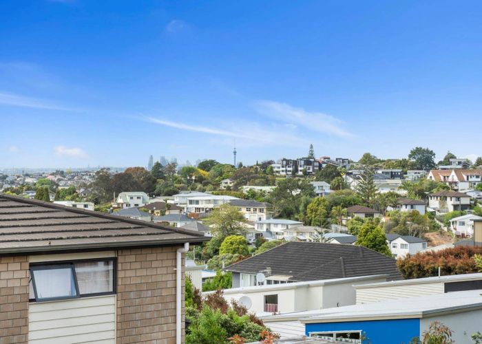 at 567A Glenfield Road, Glenfield, Auckland