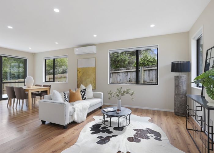  at 46 Universal Drive, Henderson, Waitakere City, Auckland