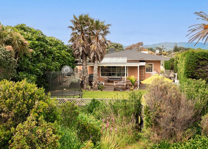  at 113 Manly Street, Paraparaumu Beach, Kapiti Coast, Wellington