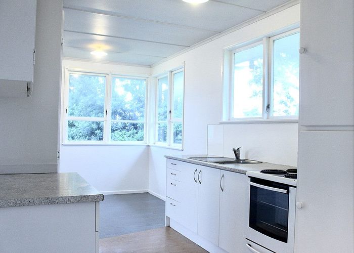  at 40 Ashgrove Road, Mangere, Auckland