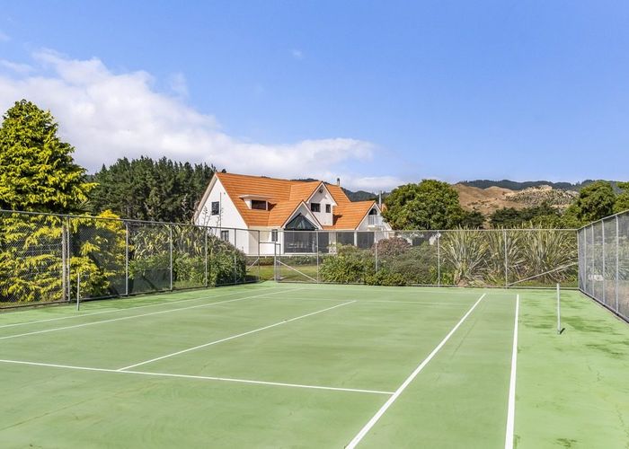 For rent 156 Akatarawa Road, RD1, Waikanae, Kapiti Coast, Wellington homes.co.nz