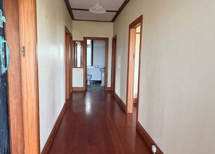  at Brooklyn, Wellington, Wellington