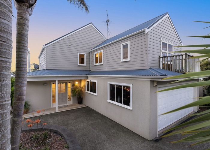  at 20 Totara Road, Stanmore Bay, Rodney, Auckland