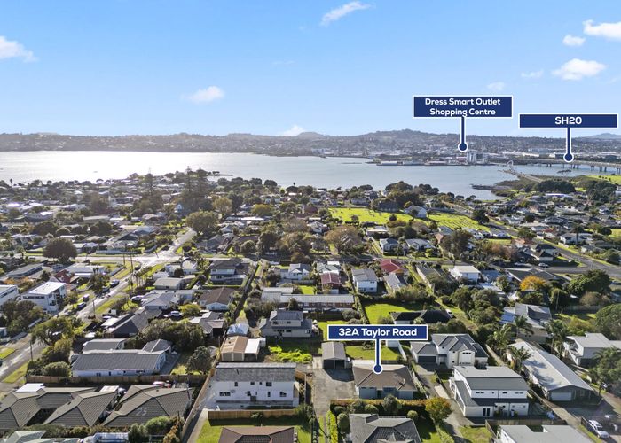  at 32a Taylor Road, Mangere Bridge, Manukau City, Auckland