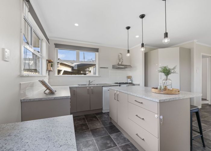  at 9 Anson Place, Westown, New Plymouth, Taranaki