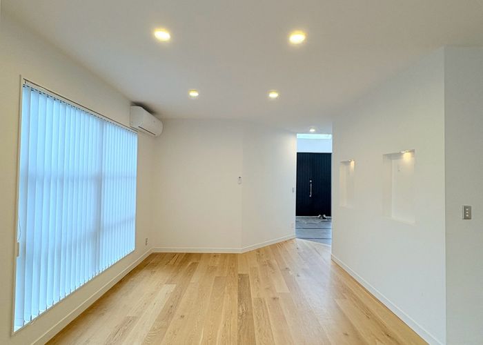  at 7 Zara Court, Windsor Park, North Shore City, Auckland