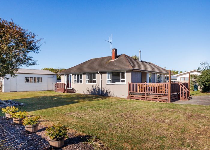  at 11 Hendon Place, West End, Palmerston North, Manawatu / Whanganui