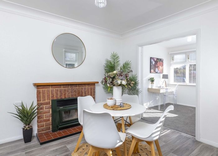  at 102 Church Street, Masterton