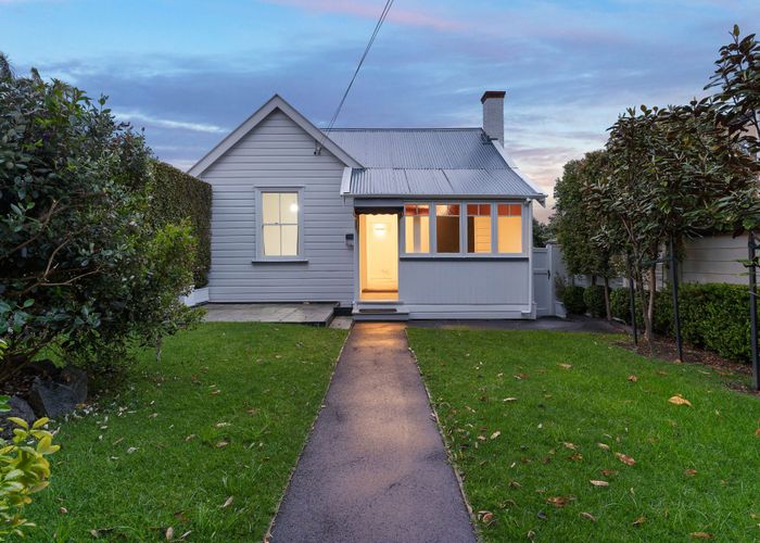  at 18 Sentinel Road, Herne Bay, Auckland