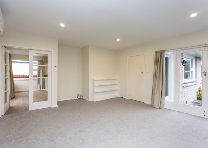  at 32 Hounslow Street, Ilam, Christchurch