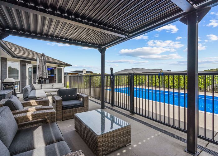  at 8 Heartstone Place, Kamo
