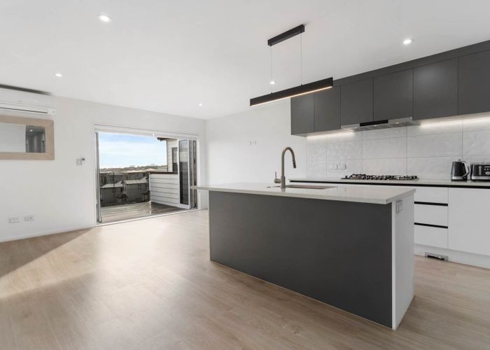  at 82 Joseph Street, Flat Bush, Manukau City, Auckland