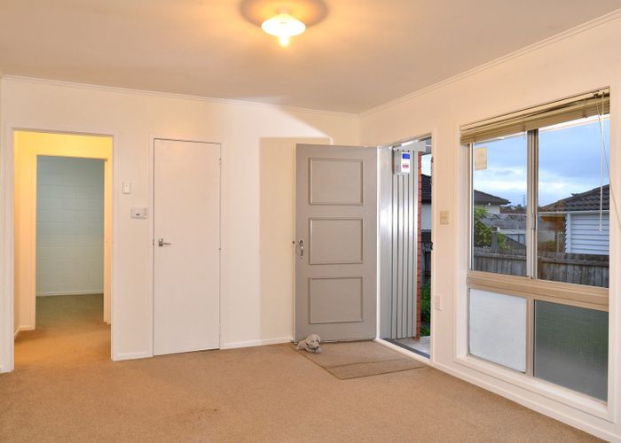  at 2/42 Arundel Street, Mount Roskill, Auckland City, Auckland
