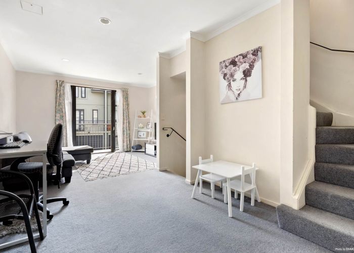  at 8/266 Shirley Road, Papatoetoe, Auckland