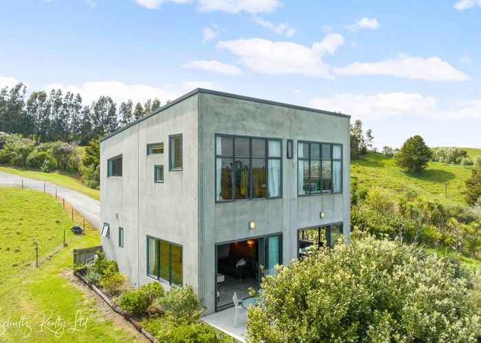  at 124 Wearmouth Road, Paparoa