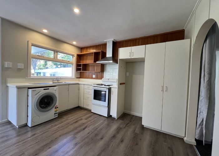  at 34 Raveena Street, Avonhead, Christchurch City, Canterbury