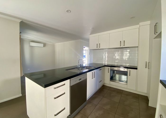  at 21 Ridgedale Crescent, Flagstaff, Hamilton, Waikato