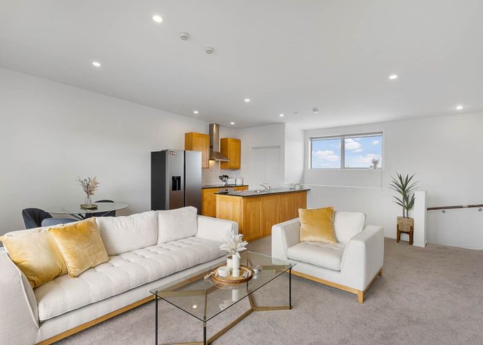  at 19/63 Kestev Drive, Flat Bush, Auckland