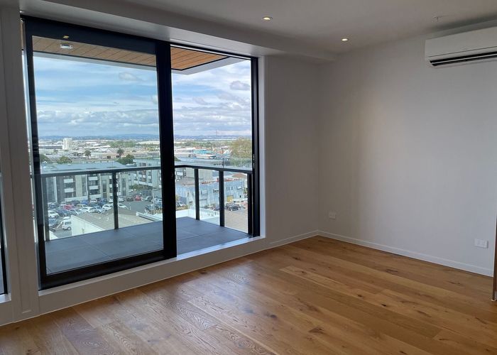  at 616/158 Onehunga Mall, Onehunga, Auckland City, Auckland