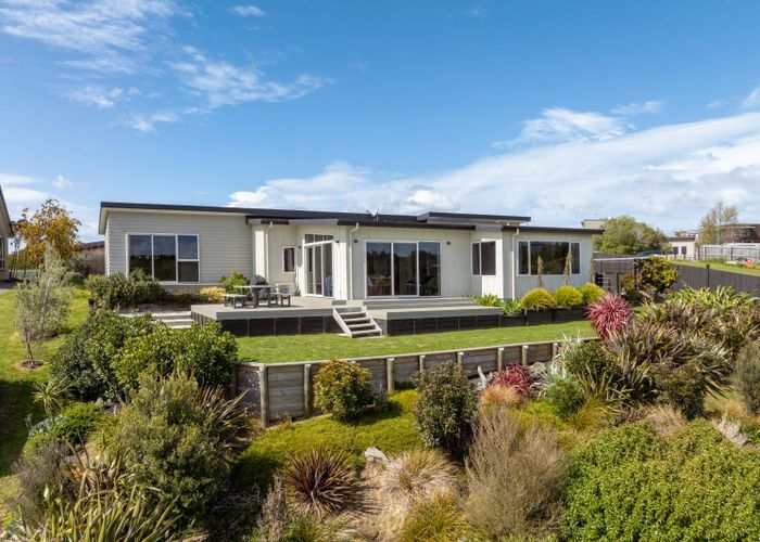  at 9 Ridgetop Rise, Blenheim