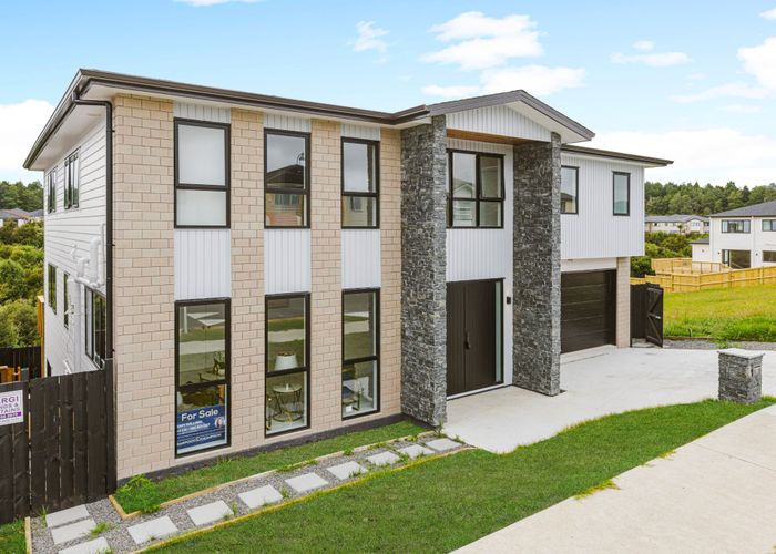 at 16 Castlebane Drive, Flat Bush, Auckland