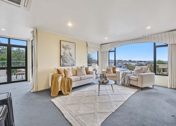  at 20 Belleaire Court, West Harbour, Auckland