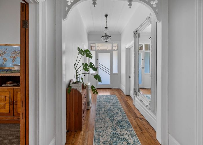  at 6 Hall Street, Napier South, Napier