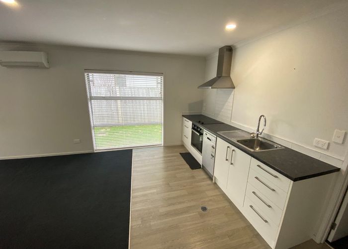  at 2 Hilton Road, Saint Andrews, Hamilton, Waikato