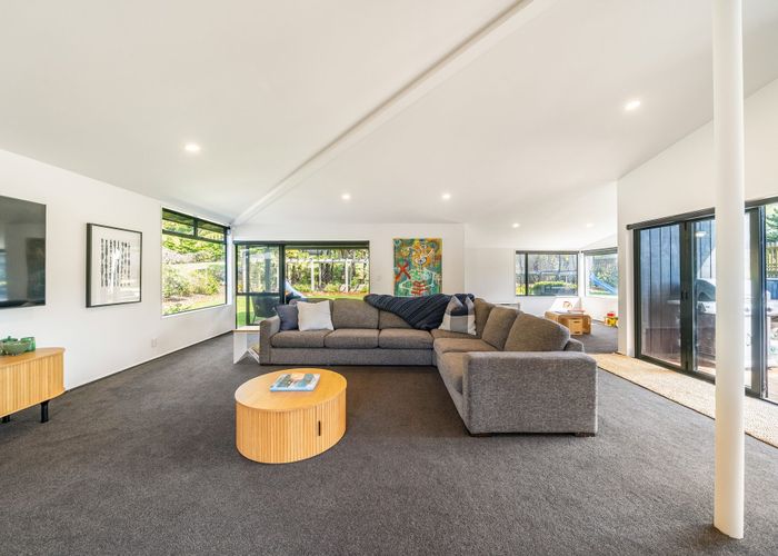  at 20 Coroglen Rise, Plimmerton, Porirua, Wellington