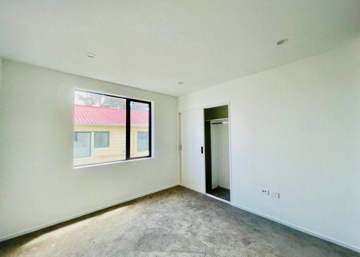  at 9C Rountree Place, Conifer Grove, Takanini