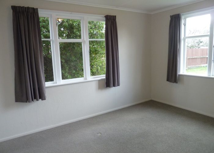  at 11 Charles Street, Feilding, Feilding