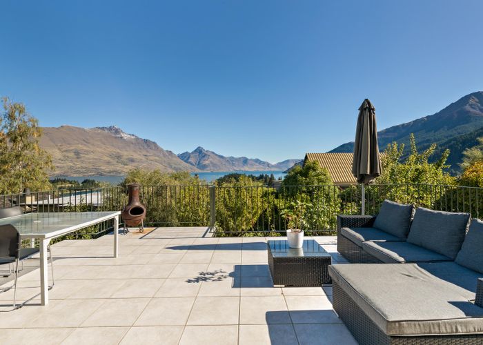  at 22 Dublin Street, Queenstown, Queenstown