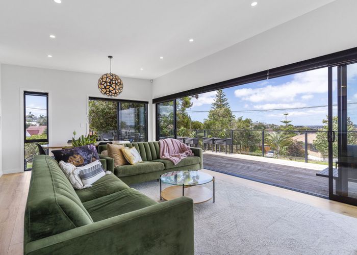  at 19 Silverton Avenue, Wai O Taiki Bay, Auckland City, Auckland