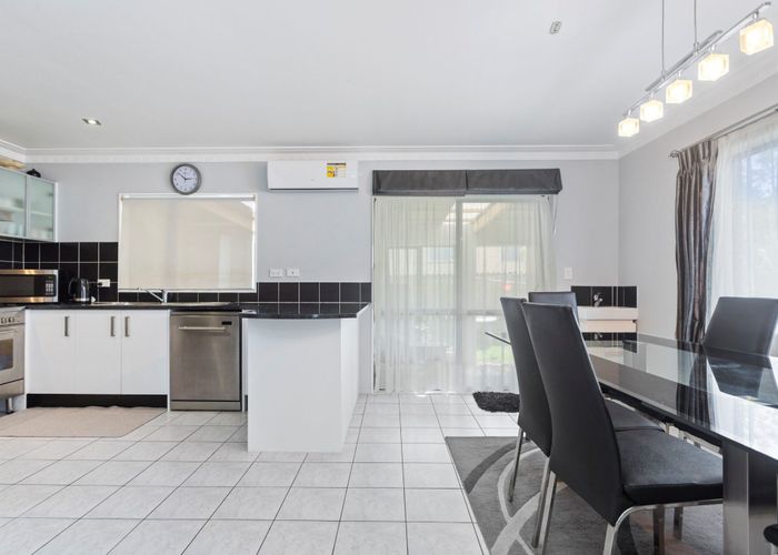  at 114A Archibald Road, Kelston, Waitakere City, Auckland