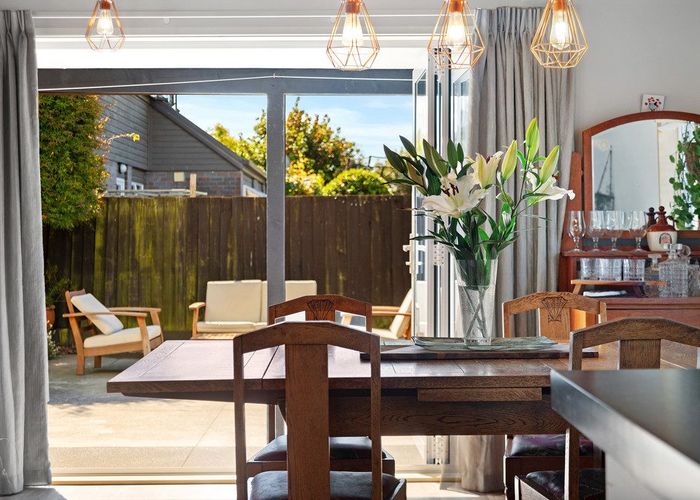  at 18 Pyatt Place, Redwood, Christchurch City, Canterbury