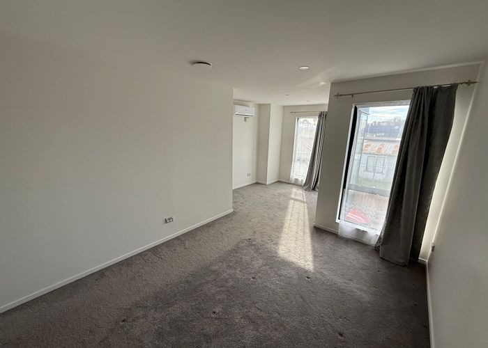  at 8 Tiraumea drive, Pakuranga, Manukau City, Auckland