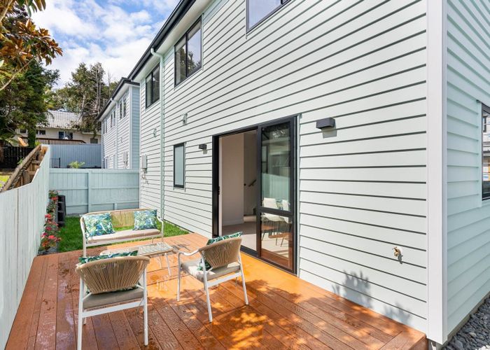  at 17B Kathleen Street, Totara Vale, North Shore City, Auckland